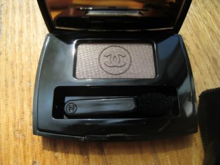 Chanel Ombre Essentielle Safari 45.jpg