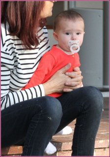 shiri-appleby-baby-photos-10.jpg