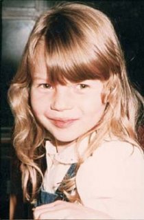 kate moss childhood 2.jpg