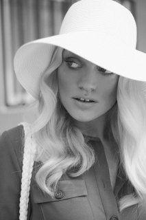 seleccionamos_los_looks_de_la_maleta_perfecta_del_verano_832725512_800x.jpg