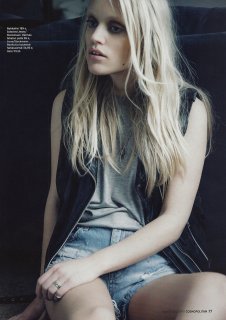 yulia-christian-cosmo06.jpg