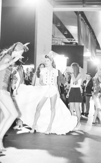 desigual_backstage_777051667_638x.jpg