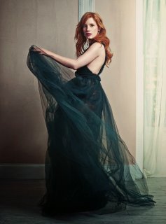 Celeber-ru-Jessica-Chastain-Harper-s-Bazaar-UK-Magazine-Photoshoot-2014-05.jpg