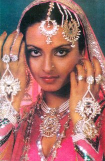 rekhathelegend.blogspot.com (1).jpg