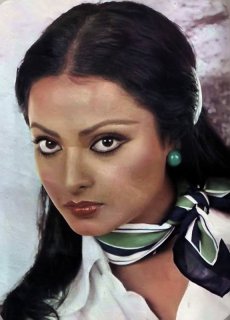 rekhathelegend.blogspot.com (4).jpg