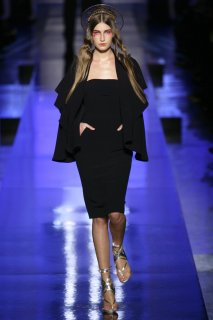 Jean+Paul+Gaultier+Spring+2007+RJlfJbL5dVTx.jpg