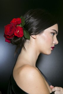 Dolce+Gabbana+Spring+2015+Backstage+-XYInXBw7zfx.jpg