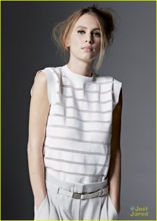 dylan-penn-jalouse-magazine-cover-25.jpg