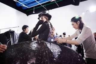 PFW-AW15-Yohji-Yamamoto-backstage-Ambra-Vernuccio-The-Upcoming-13.jpg