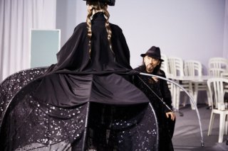 PFW-AW15-Yohji-Yamamoto-backstage-Ambra-Vernuccio-The-Upcoming-18.jpg