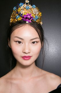 Dolce+Gabbana+Spring+2016+Backstage+mtLEhAH-ZC1x.jpg
