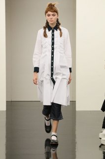 tricotCOMMEdesGARCONS_2016ss_001.jpg