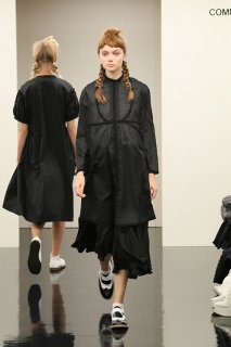 tricotCOMMEdesGARCONS_2016ss_041.jpg