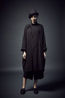 YohjiYamamotoNoir_2016ss_008.jpg