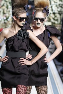 Lanvin HM Couture Version 2 2010.jpg