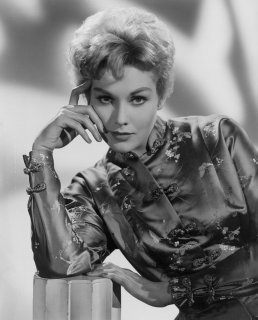 Kim Novak Sexy B&W 8x10 Photo 15.JPG