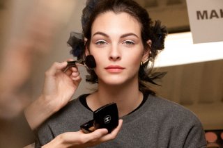 VC1-chanel prefall2017 beauty.jpg