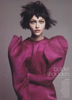 Cloud Altas by David Sims US Vogue July 2007 Page 11.jpg