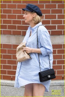 diane-kruger-baby-bump-bagel-run-02.jpg