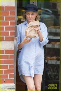 diane-kruger-baby-bump-bagel-run-09.jpg