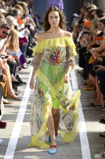 Emm Arruda Bluemarine Spring 2019 RTW MFW 1.jpg