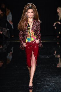 Grace Elizabeth  Versace Pre Fall 2019 Collection.jpg