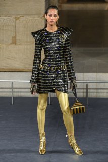 Yasmin Wijnaldum Chanel Pre Fall 2019.jpg