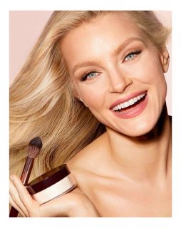 til120_charlottetilbury_charlottesgeniusmagicpowder_fair_2_1560x1960-7dom7.jpg