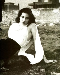 Vogue_Italia_February_1989_14.jpg