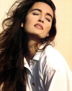 Vogue_Italia_February_1989_20.jpg