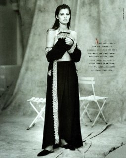 Watson_Vogue_Italia_February_1989_03.jpg