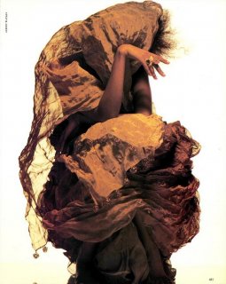 Watson_Vogue_Italia_February_1989_20.jpg