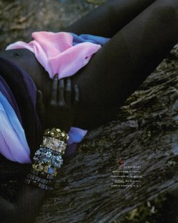Ritts_Vogue_Italia_February_1989_08.jpg