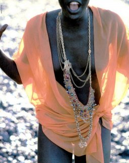 Ritts_Vogue_Italia_February_1989_12.jpg