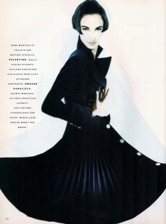 Saikusa_Vogue_Italia_January_1989_04.jpg