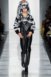 Lea Julian Jeremy Scott Fall 2019 RTW NYC.jpg