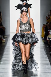 Luna Bijl Jeremy Scott Fall 2019 RTW NYC.jpg