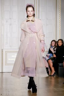 Giselle Norman Simone Rocha Fall 2019 RTW LFW 1.jpg