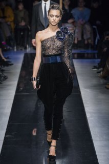 Zhenya Katava Giorgio Armani Fall 2019 RTW MFW 2.jpg