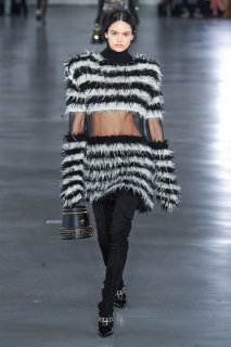 Nikki Vonsee Balmain Fall 2019 RTW PFW 1.jpg