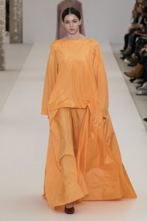 Maria Miguel Nina Ricci Fall 2019 RTW PFW 1.jpg