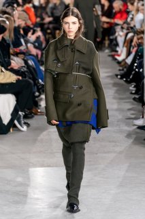 Lea Julian Sacai Fall 2019 RTW PFW 1.jpg