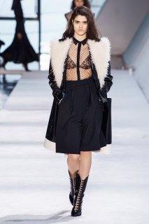 Alexandra Micu Giambattista Valli Fall 2019 RTW PFW 2a.jpg