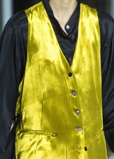 Ann+Demeulemeester+Fall+2019+Details+AFj1EfUWCM7x.jpg