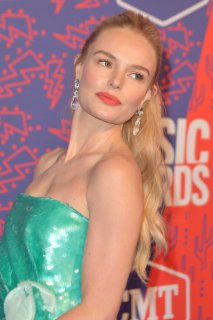 Kate+Bosworth+2019+CMT+Music+Awards+Arrivals+YO_JrS750Hql.jpg