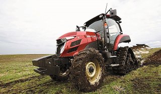 ヤンマーのトラクター ＹＴ５１１３のデザインは奥山清行氏が担った.jpg