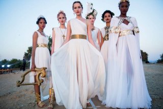 dolcegabbana_alta-moda_agrigento_2019_backstage-56.jpg