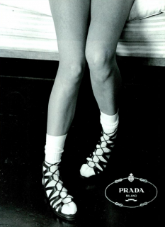Lindbergh_Prada_Spring_Summer_1994_06.png