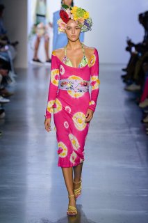 Emm Arruda Prabal Gurung Spring 2020 RTW NYFW 1.jpg