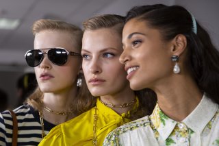 Tory+Burch+Spring+2020+Backstage+dtFcejeof7Jx.jpg